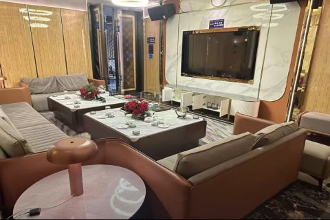 伊春商务夜总会,伊春高端夜场招聘兼职礼仪,开启职业新篇章等你来书写成